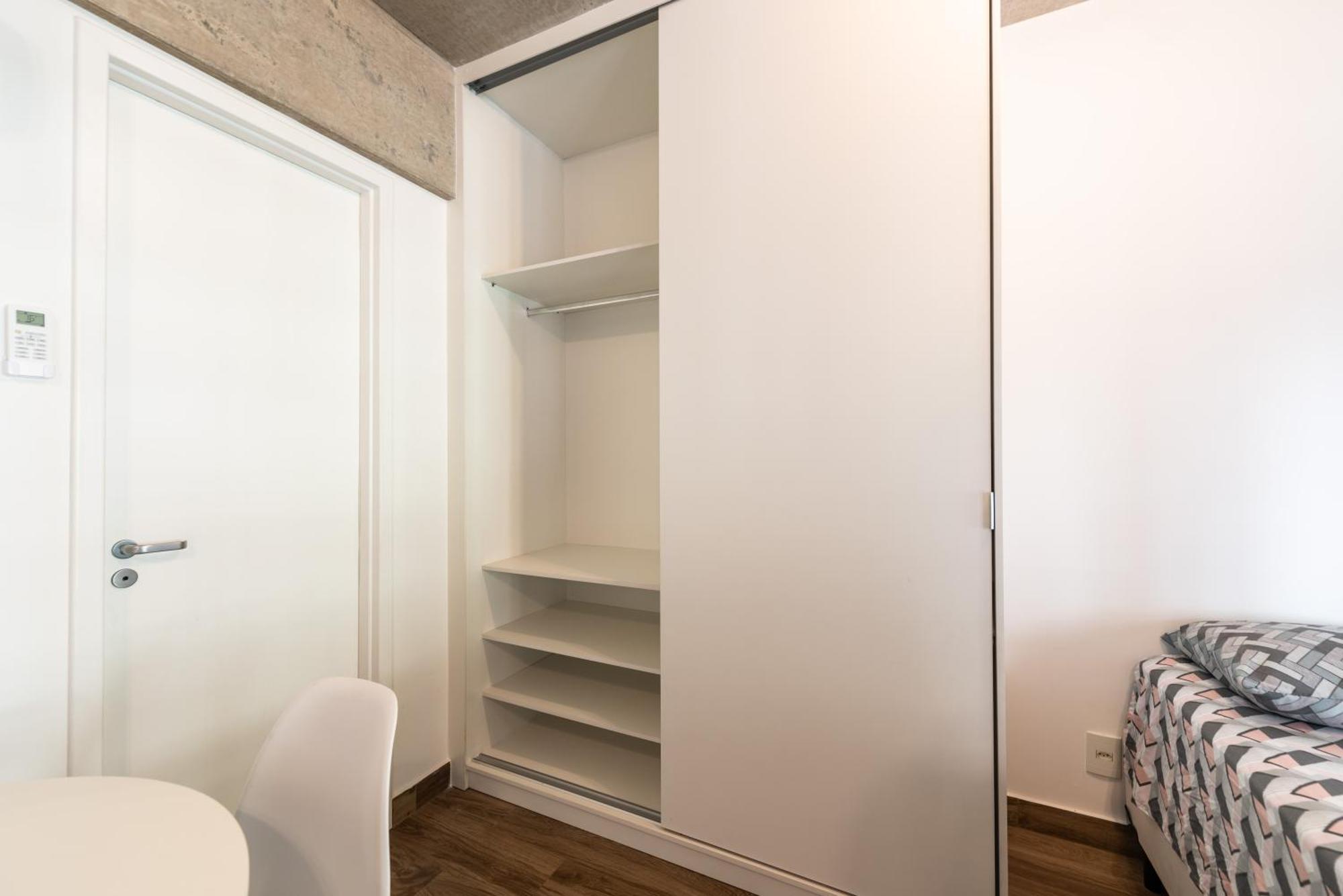 21 - Cozy New Studio, Movie Screen Apartamento