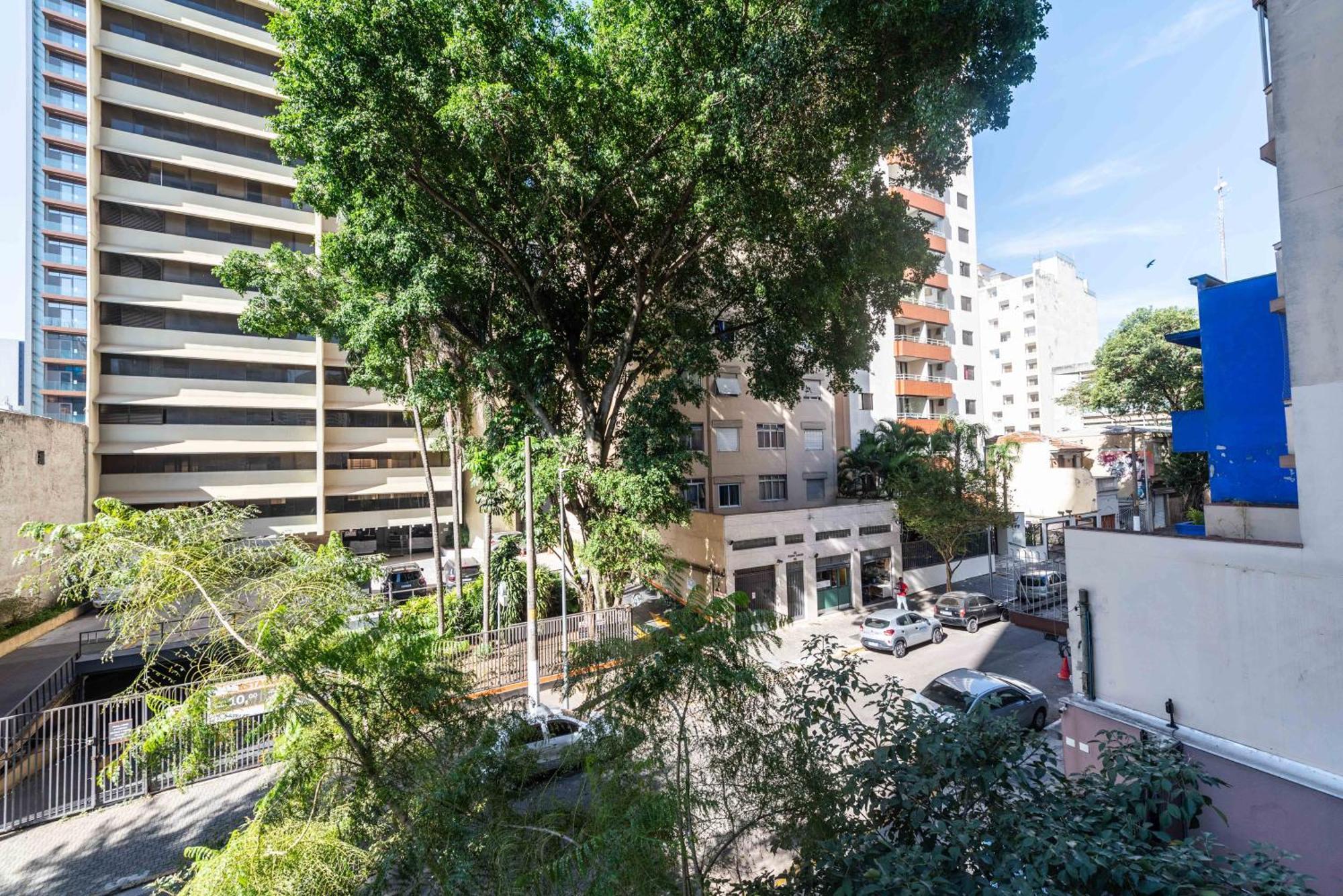 Apartamento 21 - Cozy New Studio, Movie Screen